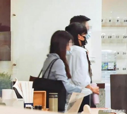 王力宏 李靓蕾离婚刚判准,又隔空交火