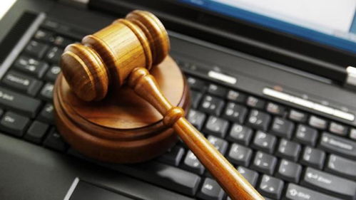 黄松有 曾任最高院副院长,因一栋烂尾楼拍卖落马,被判无期徒刑